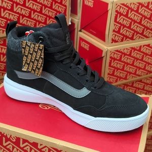 NEW Women's Vans Range Exp HI V (Suede) Black/ Pewter Sz 9.5